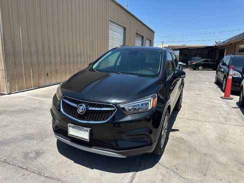 Used 2017 Buick Encore Preferred FWD image 1