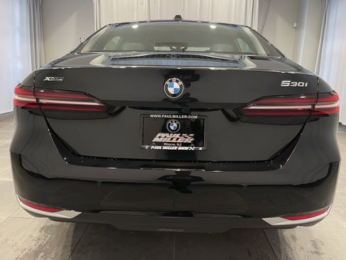 New 2026 BMW 530i xDrive w/ Premium Package AWD/4WD image 5