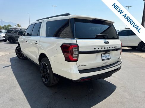 Used 2024 Ford Expedition Max Limited AWD/4WD image 5