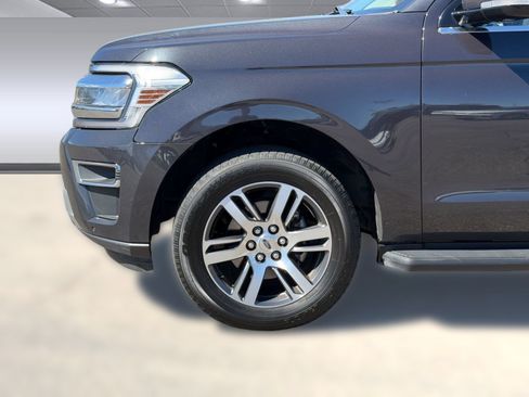 Used 2024 Ford Expedition Limited AWD/4WD image 13