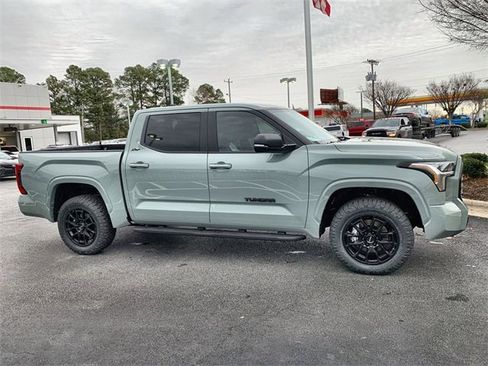 New 2026 Toyota Tundra SR5 image 9