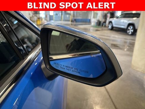 Used 2024 Chevrolet Equinox EV LT image 37