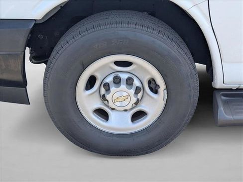 Used 2023 Chevrolet Express 3500 LS RWD image 30