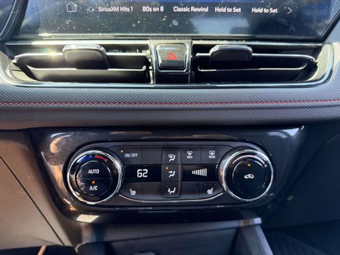 Certified 2025 Chevrolet TrailBlazer RS w/ Convenience Package AWD/4WD image 24