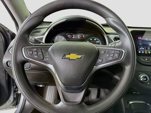 Used 2024 Chevrolet Malibu LT FWD image 15