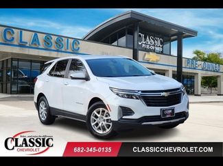 Used 2022 Chevrolet Equinox LT image 1