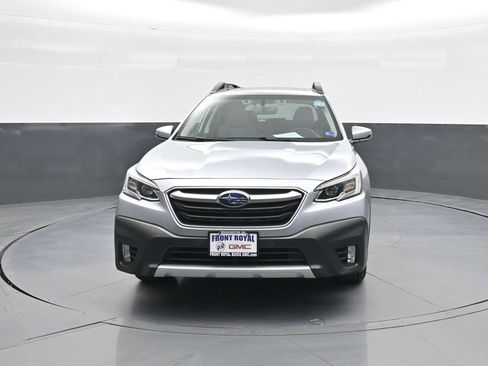 Used 2022 Subaru Outback Limited image 3