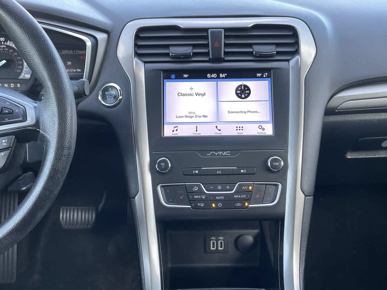 Used 2019 Ford Fusion SE AWD/4WD image 13