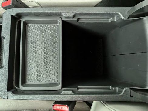 Used 2024 Honda CR-V EX-L image 24