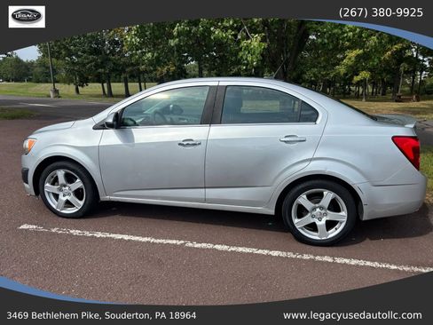 Used 2014 Chevrolet Sonic LTZ image 3