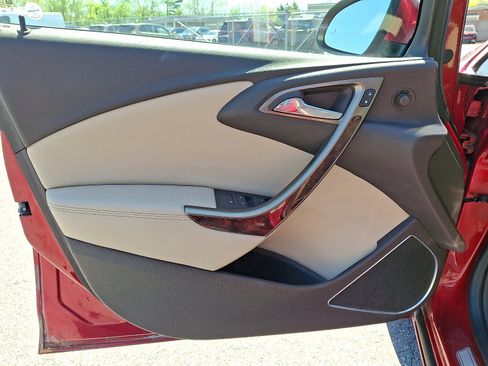 Used 2015 Buick Verano Convenience FWD image 15