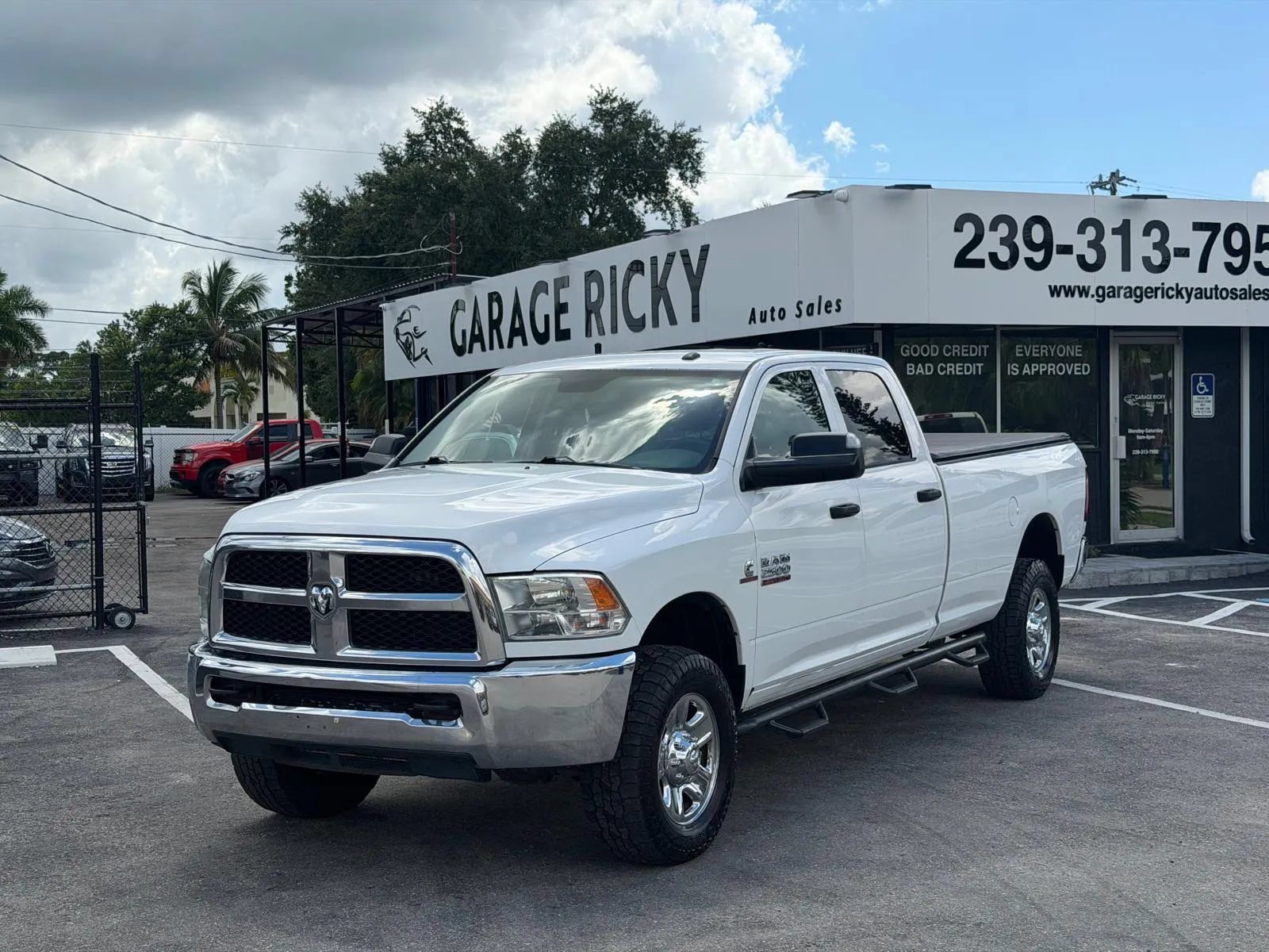 Used 2016 RAM 2500 Tradesman w/ Chrome Appearance Group AWD/4WD image 1