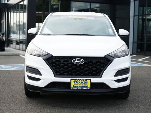 Used 2020 Hyundai Tucson SE image 10