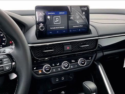 Certified 2025 Acura ADX FWD image 8