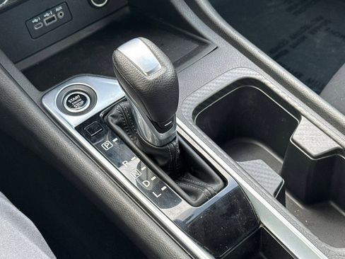 Used 2022 Nissan Sentra SV image 17