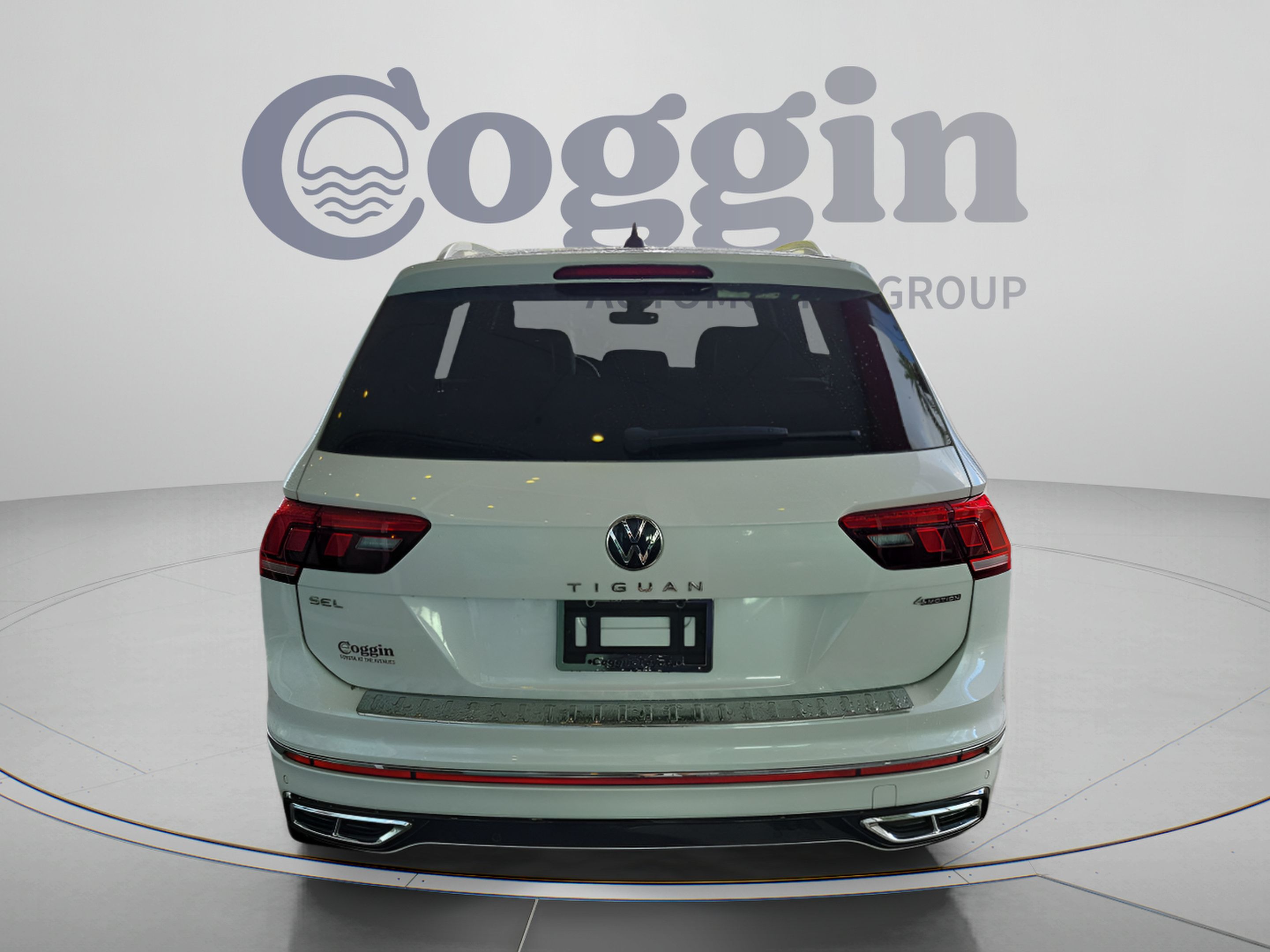 Used 2022 Volkswagen Tiguan SEL R-Line AWD/4WD image 4