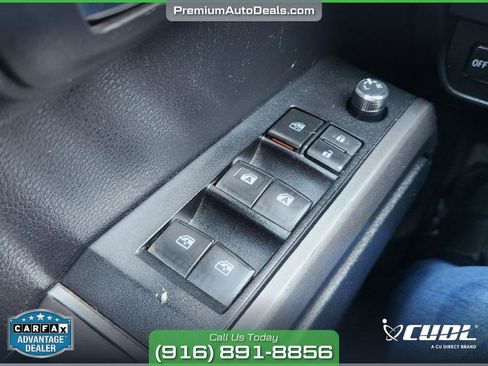 Used 2017 Toyota Tacoma TRD Sport w/ Premium & Technology Package image 25