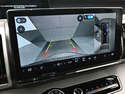 New 2025 Ford Expedition Active image 16