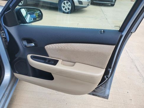 Used 2013 Dodge Avenger SXT w/ Rallye Appearance Group FWD image 6