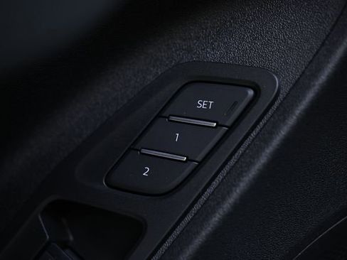 New 2026 Audi Q3 quattro 2.0T AWD/4WD image 17