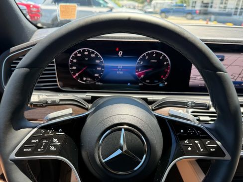 Used 2025 Mercedes-Benz GLE 350 4MATIC image 19