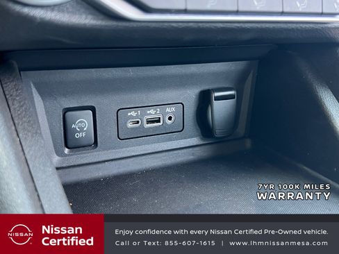 Certified 2024 Nissan Sentra SV FWD image 29