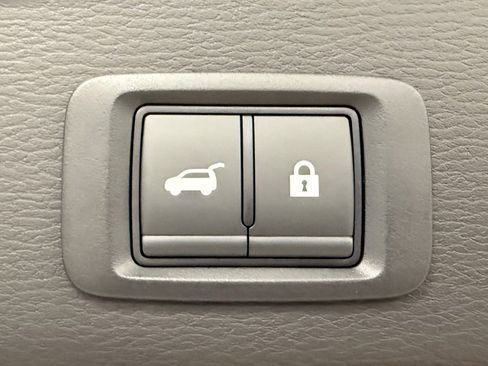 New 2026 Mitsubishi Outlander SEL image 12