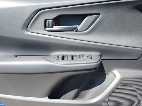 New 2026 Toyota Prius Plug-In Hybrid FWD image 21