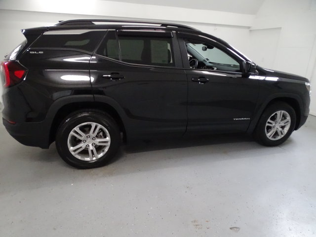 Used 2022 GMC Terrain SLE w/ Driver Convenience Package AWD/4WD image 22