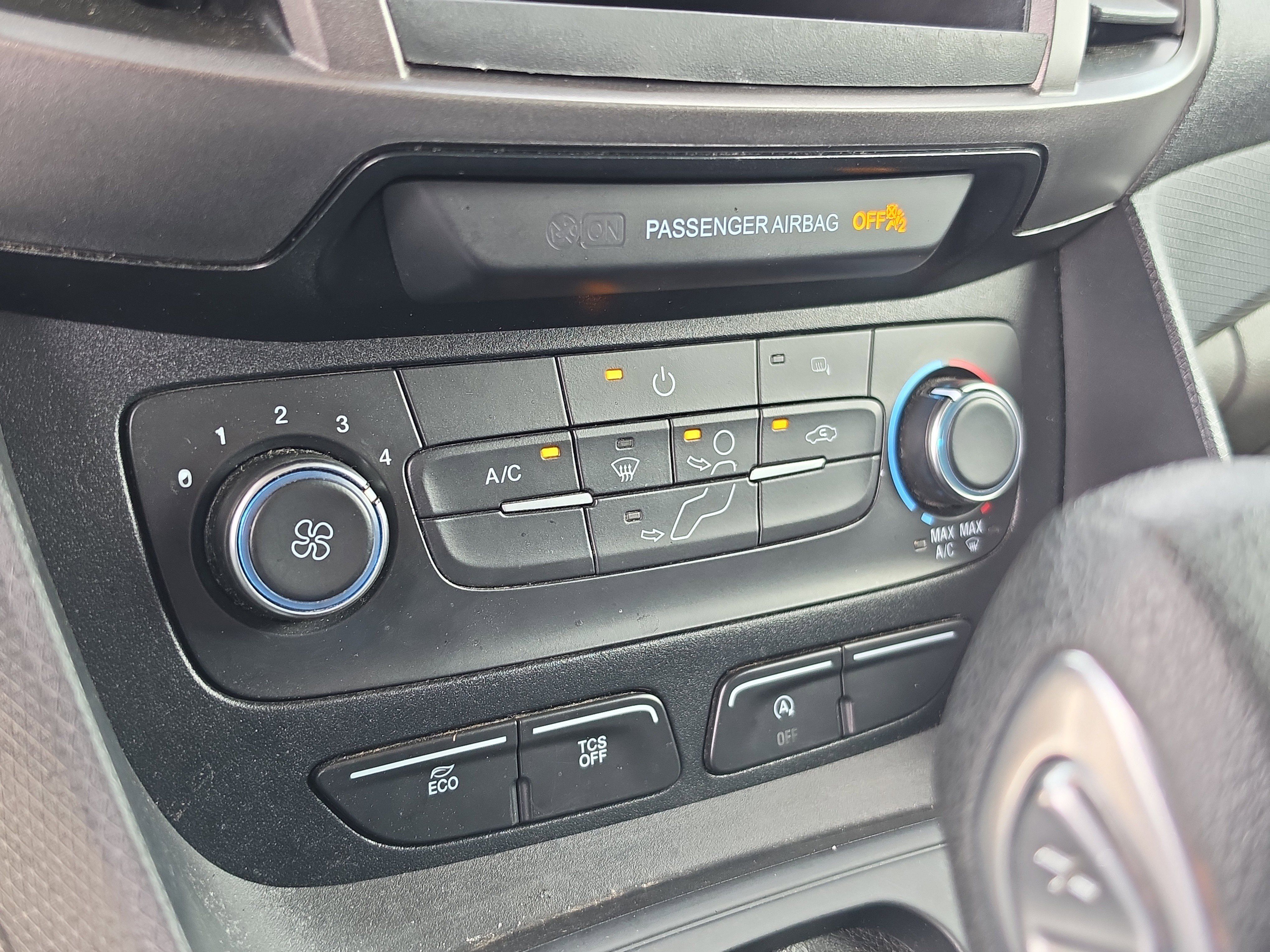 Used 2022 Ford Transit Connect XL FWD image 22