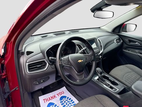 Used 2023 Chevrolet Equinox LT FWD image 9