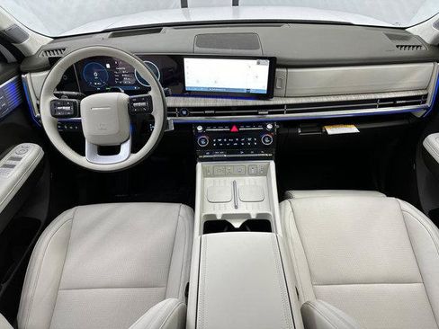 New 2025 Hyundai Santa Fe Calligraphy FWD image 22