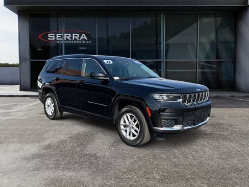 Used 2022 Jeep Grand Cherokee L Laredo w/ Luxury Tech Group I AWD/4WD image 7