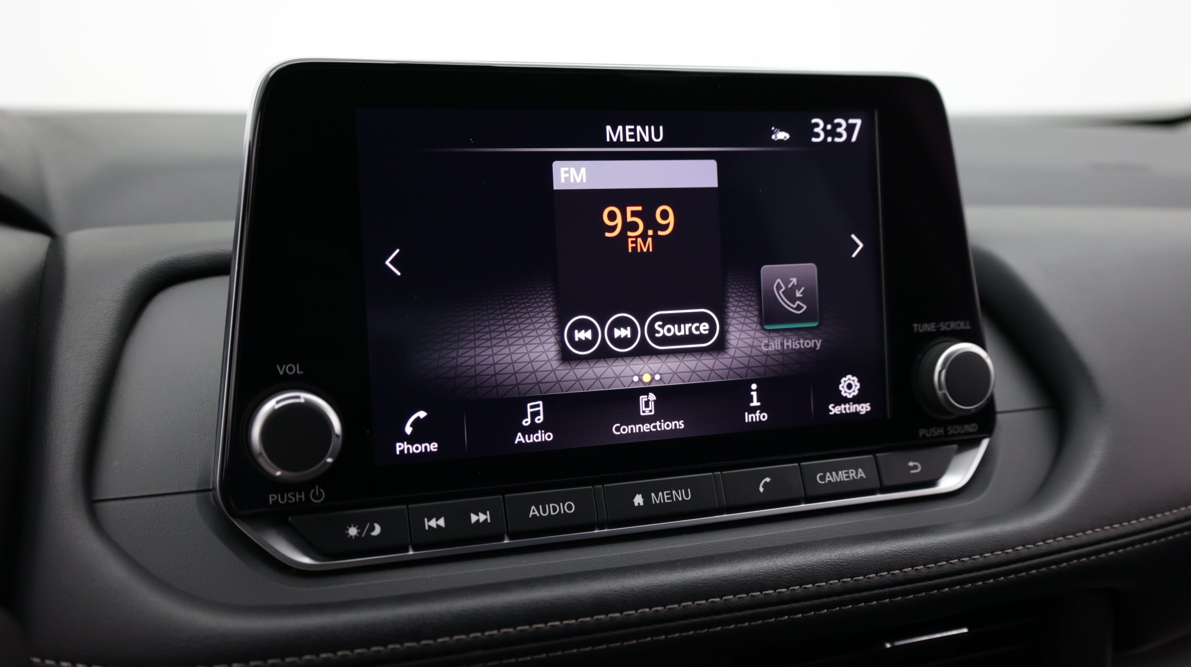 Used 2024 Nissan Rogue SV FWD image 23