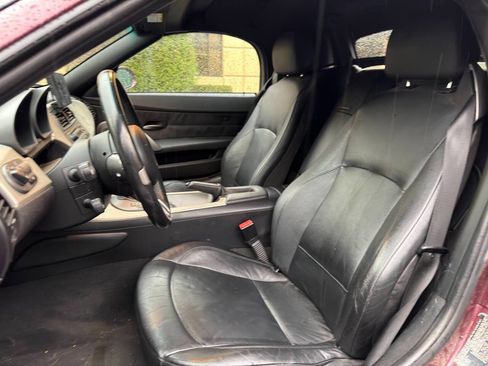 Used 2003 BMW Z4 3.0i image 11
