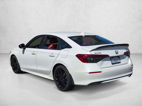 Used 2022 Honda Civic Sport image 7