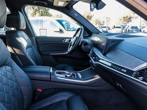 Used 2025 BMW X5 sDrive40i image 16