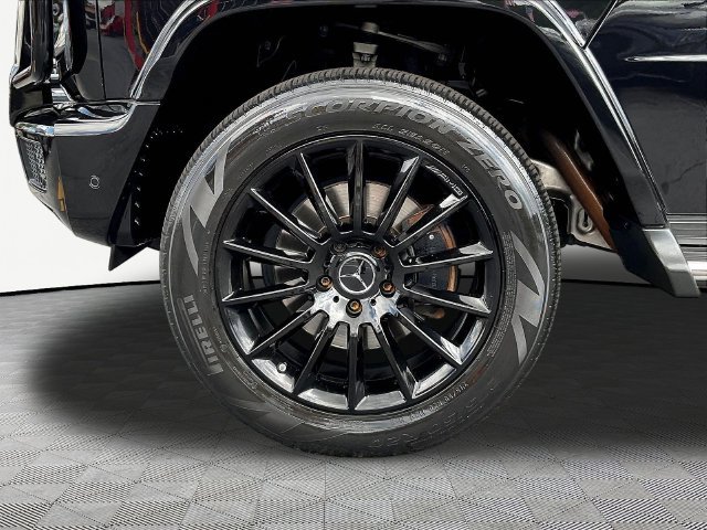 Used 2020 Mercedes-Benz G 550 w/ G Manufaktur Interior Package image 36