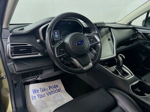 Used 2022 Subaru Outback Limited AWD/4WD image 9