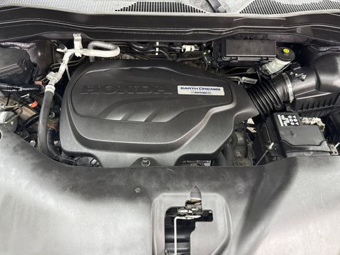 Used 2019 Honda Pilot Touring image 55