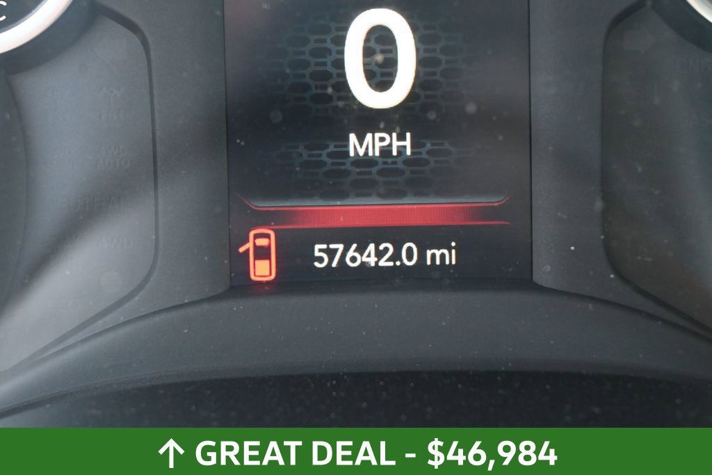 Used 2024 RAM 3500 Big Horn AWD/4WD image 38