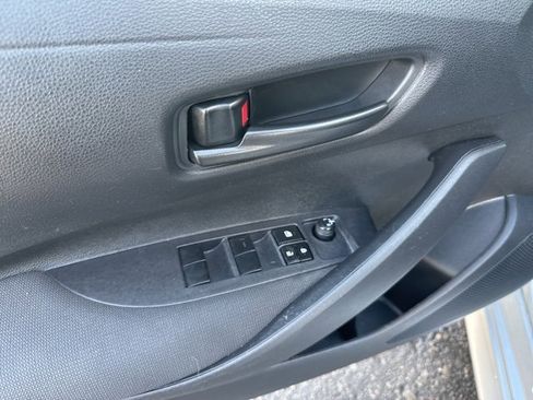 Used 2024 Toyota Corolla LE image 9
