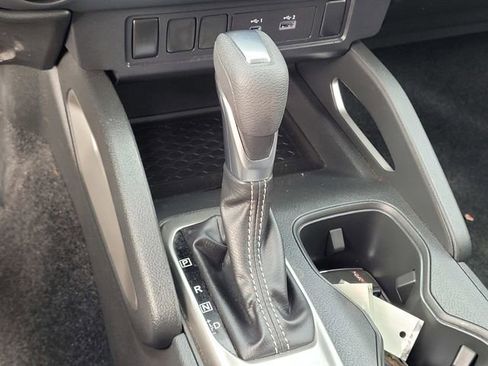 Used 2024 Nissan Frontier SV AWD/4WD image 19