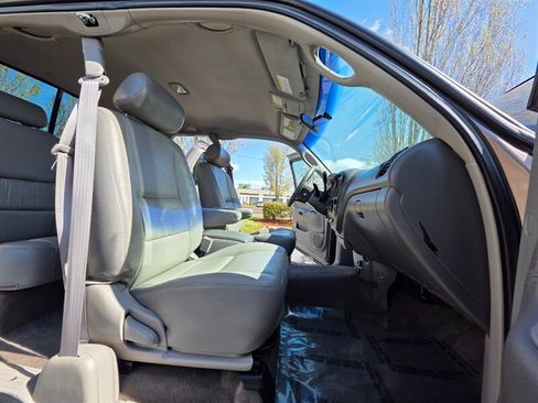 Used 2000 Toyota Tundra SR5 image 16