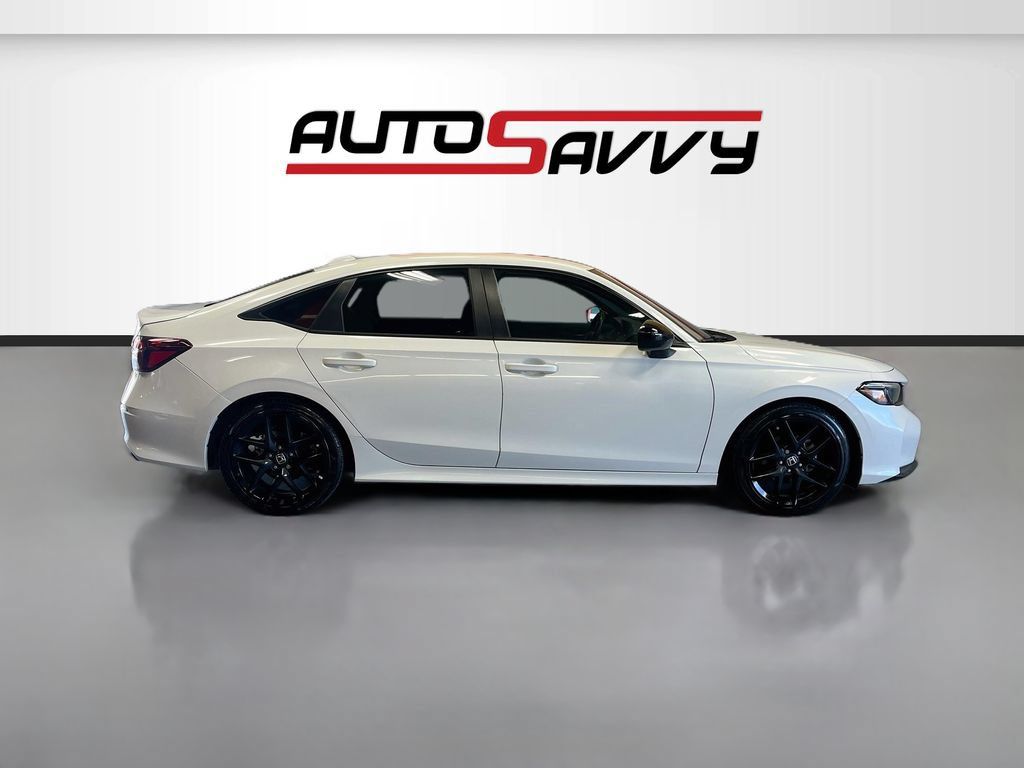 Used 2025 Honda Civic Sport image 8