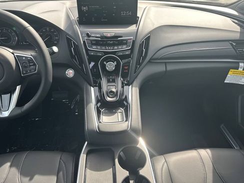 New 2025 Acura RDX SH-AWD image 15