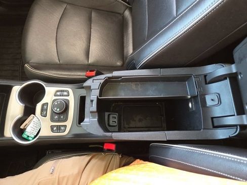 Used 2020 GMC Terrain Denali w/ GMC Pro Grade Package AWD/4WD image 69
