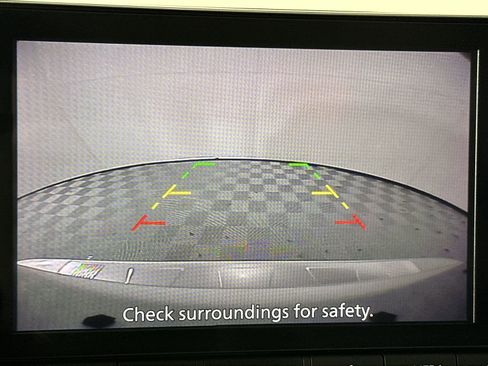 Used 2024 Nissan Rogue SV image 17