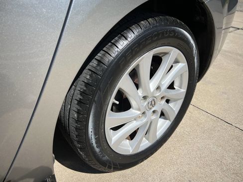 Used 2012 MAZDA MAZDA3 i Touring image 24