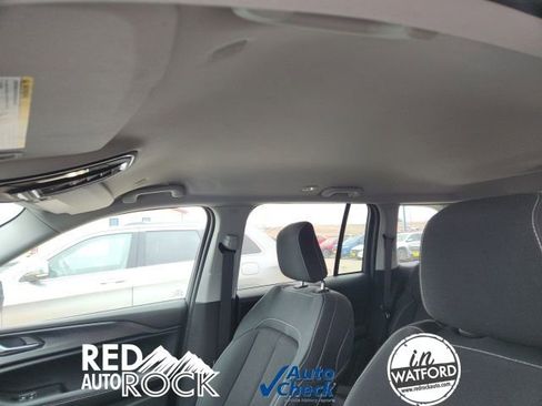 Used 2023 Jeep Grand Cherokee Laredo image 10